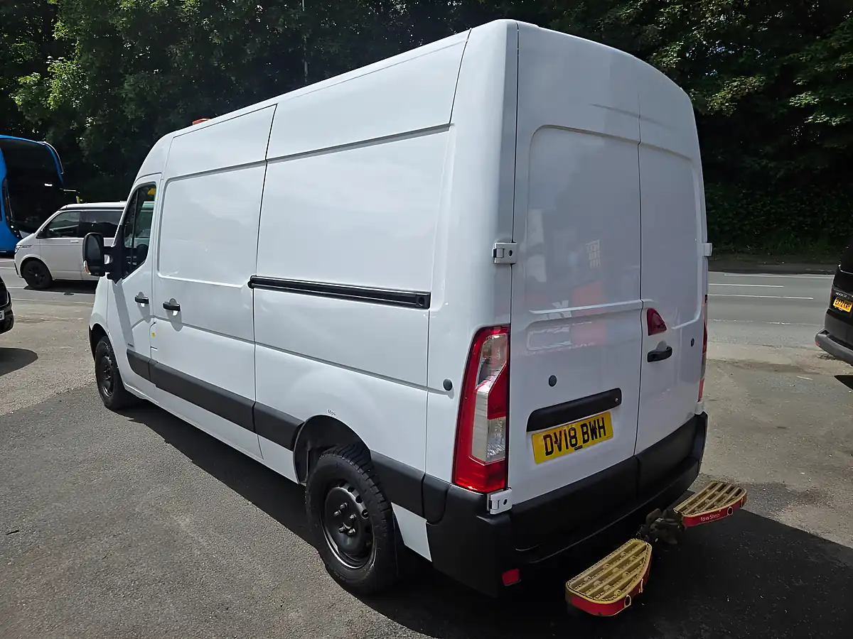 Used 2018 Vauxhall Movano H2 Van White - Interior and Exterior details 8