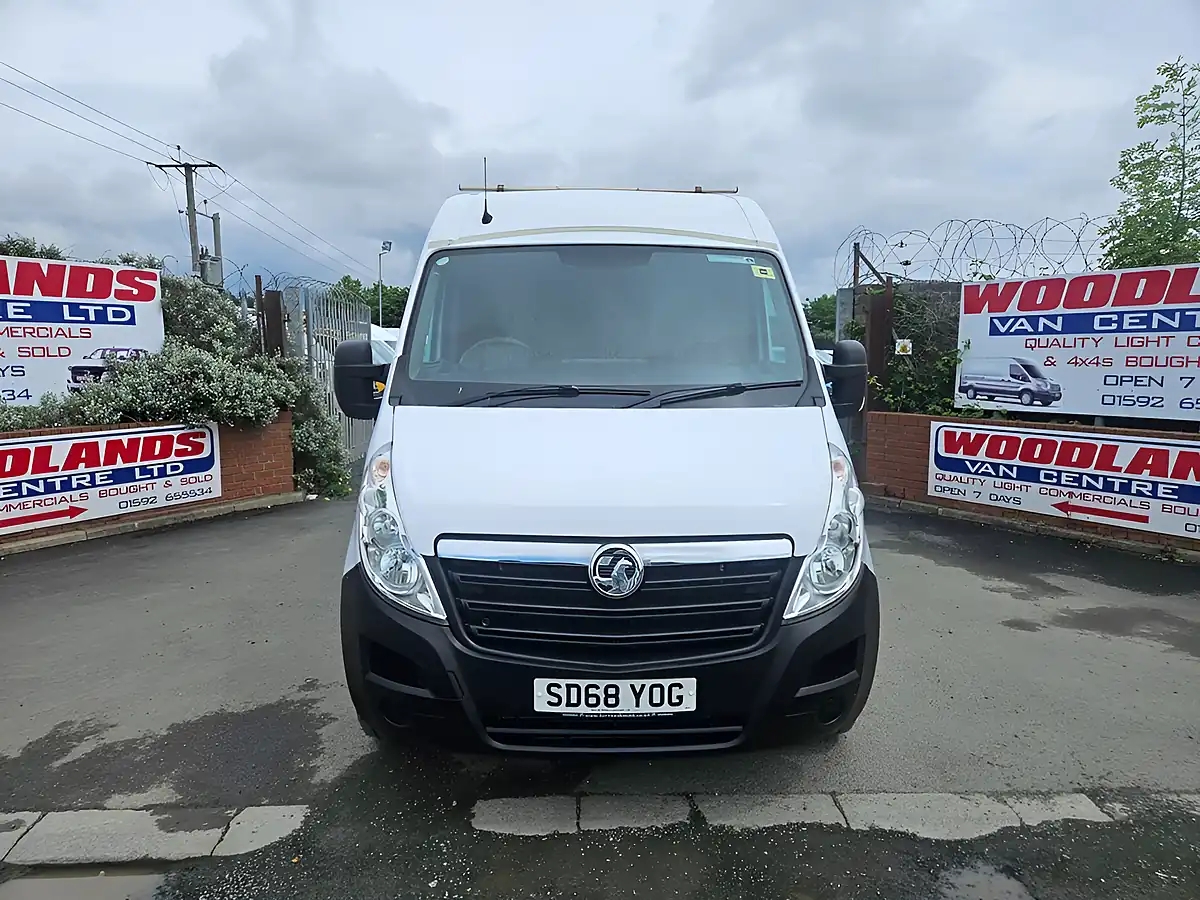 Used 2018 Vauxhall Movano L2H2 F3500 White - Interior and Exterior details 3
