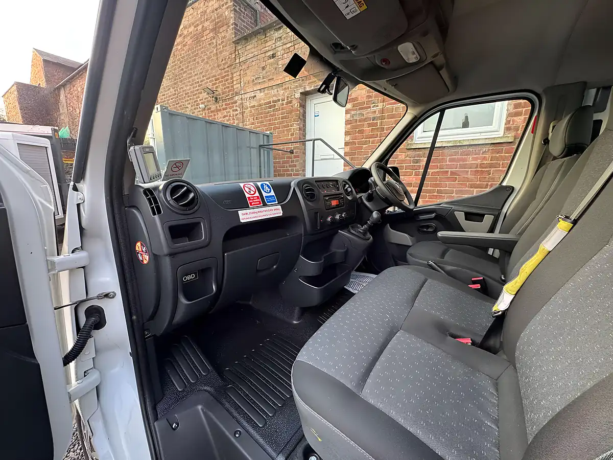 Used 2018 Vauxhall Movano L3H1 R3500 White - Interior and Exterior details 12