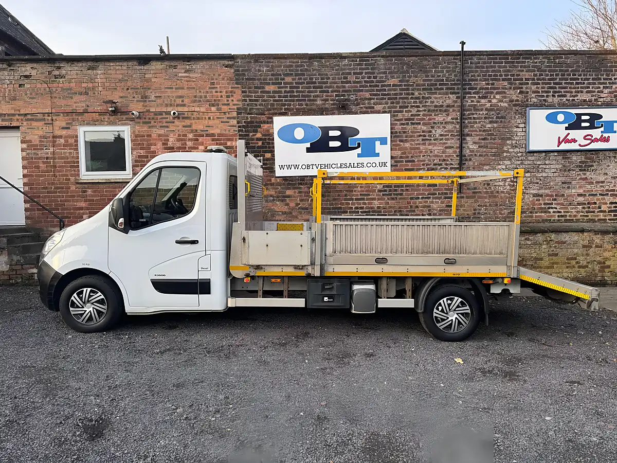 Used 2018 Vauxhall Movano L3H1 R3500 White - Interior and Exterior details 6