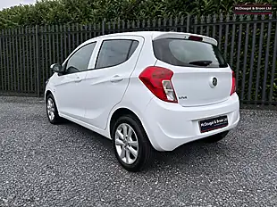 Used 2018 Vauxhall Viva Se White - Interior and Exterior details 3