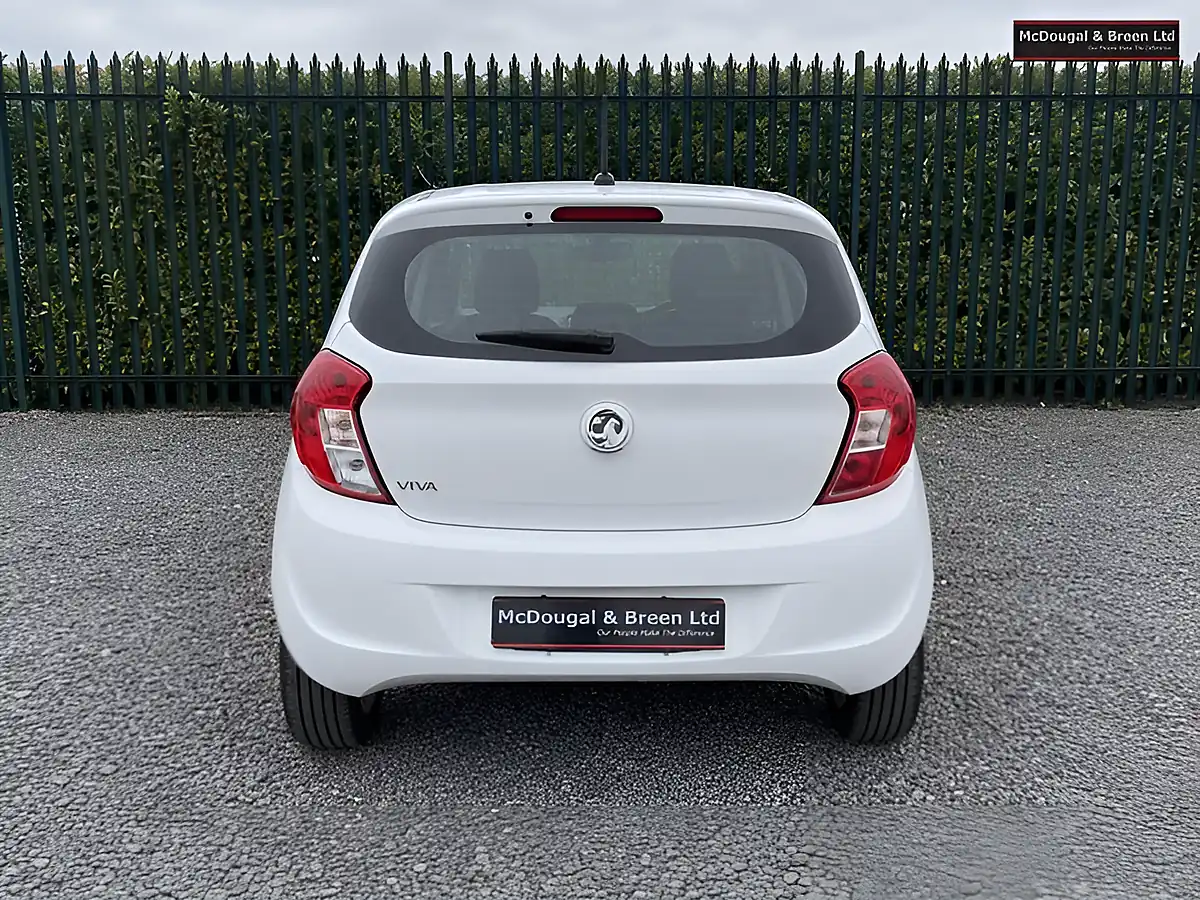 Used 2018 Vauxhall Viva Se White - Interior and Exterior details 4