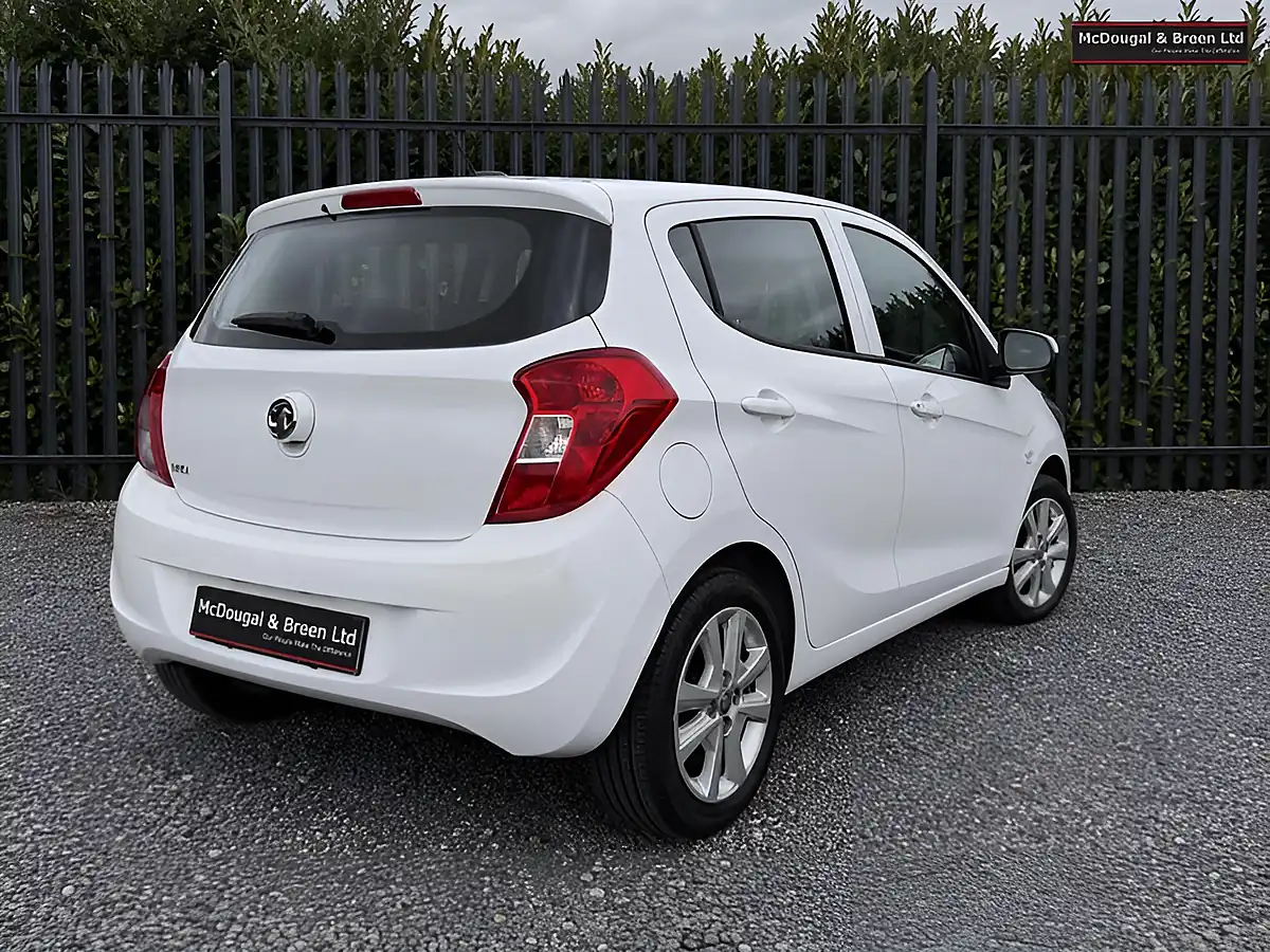 Used 2018 Vauxhall Viva Se White - Interior and Exterior details 5