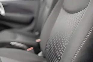 Used 2018 Vauxhall Viva Se White - Interior and Exterior details 13