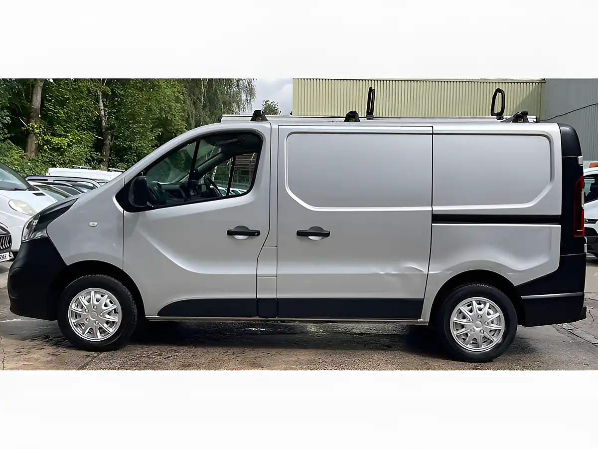 Used 2018 Vauxhall Vivaro 2700 Biturbo Panel Van L1 H1 Silver - Interior and Exterior details 12