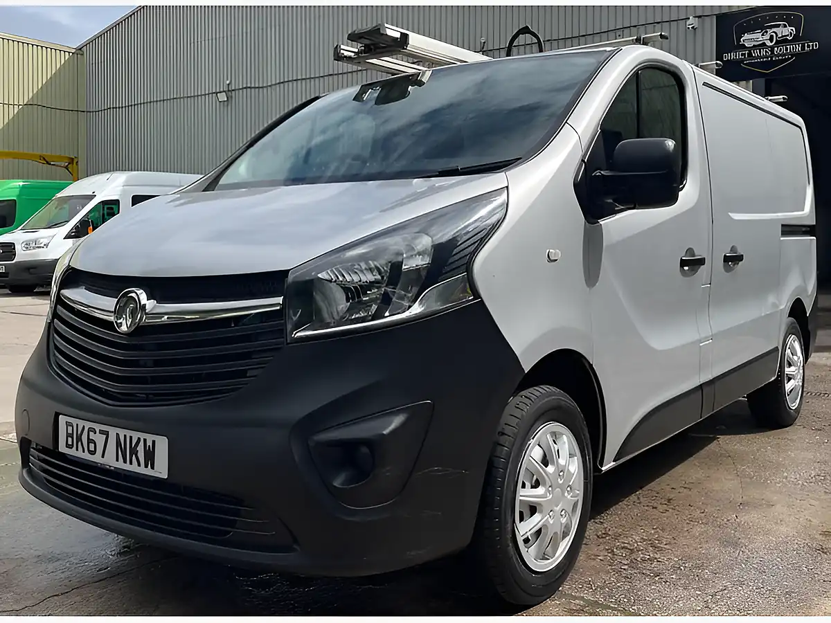 Used 2018 Vauxhall Vivaro 2700 Biturbo Panel Van L1 H1 Silver - Interior and Exterior details 14