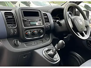 Used 2018 Vauxhall Vivaro 2700 Biturbo Panel Van L1 H1 Silver - Interior and Exterior details 20