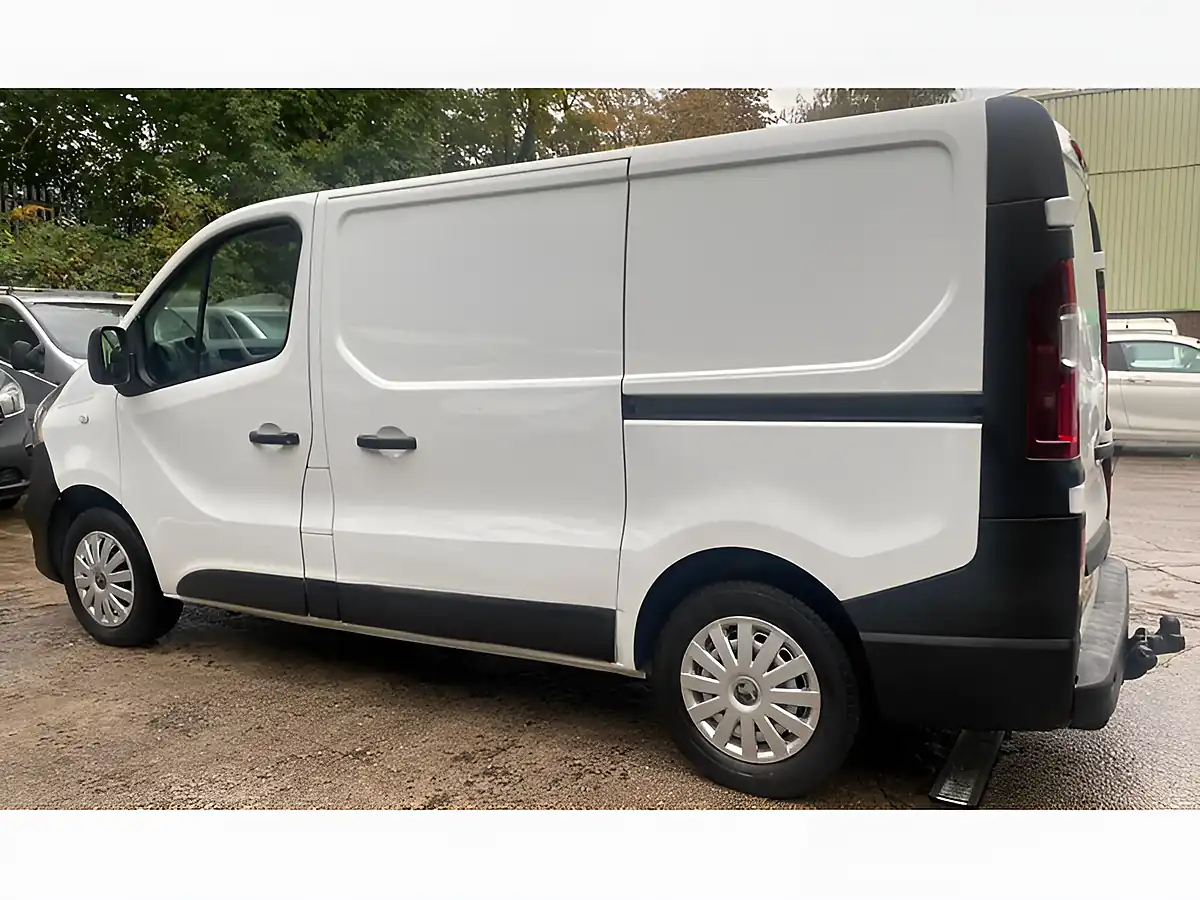 Used 2018 Vauxhall Vivaro 2700 L1 H1 White - Interior and Exterior details 11
