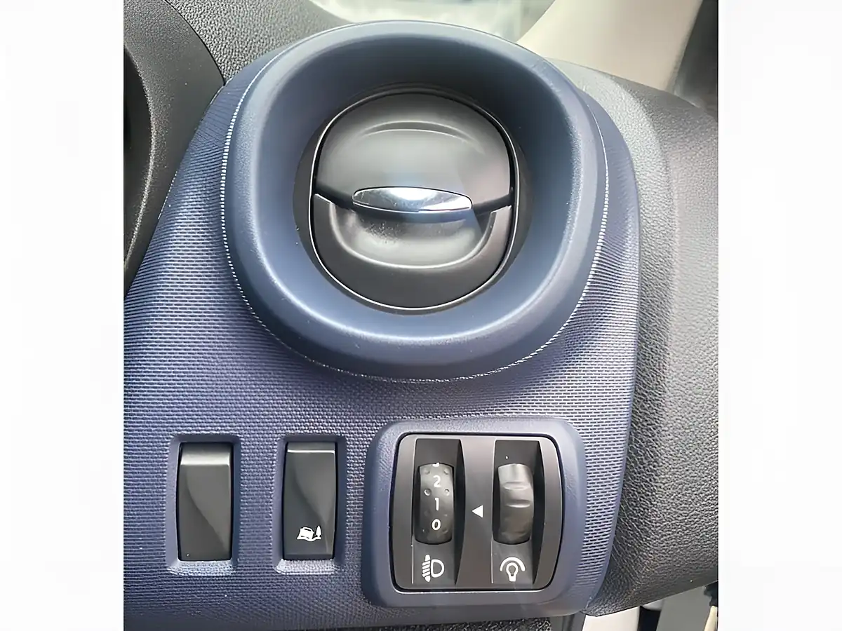 Used 2018 Vauxhall Vivaro 2700 L1 H1 White - Interior and Exterior details 18