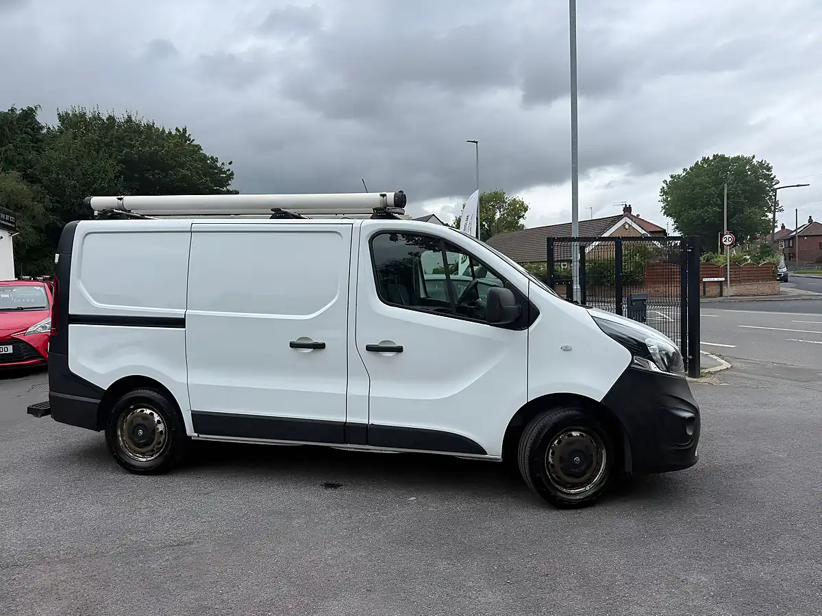 Used 2018 Vauxhall Vivaro 2900 H1 White - Front View