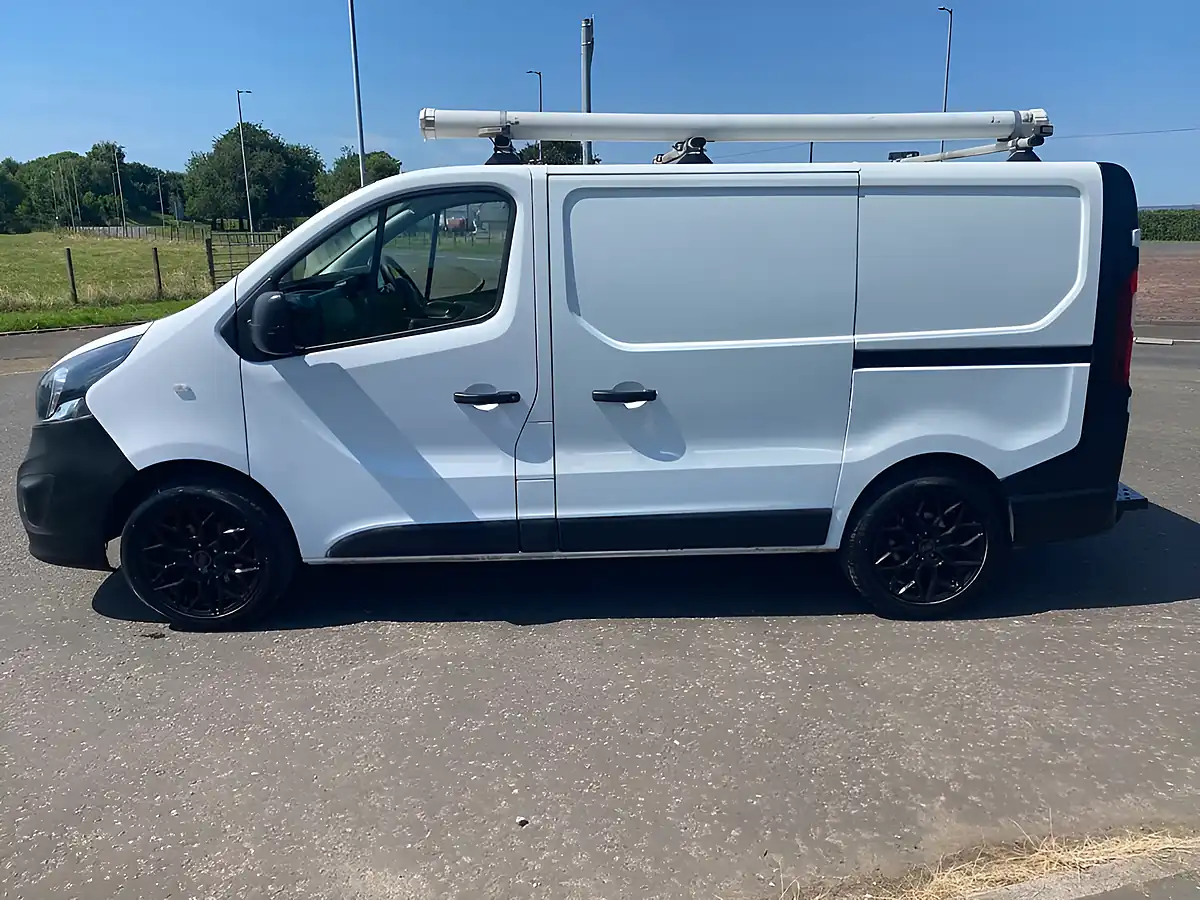Used 2018 Vauxhall Vivaro 2900 No Vat Van White - Interior and Exterior details 15