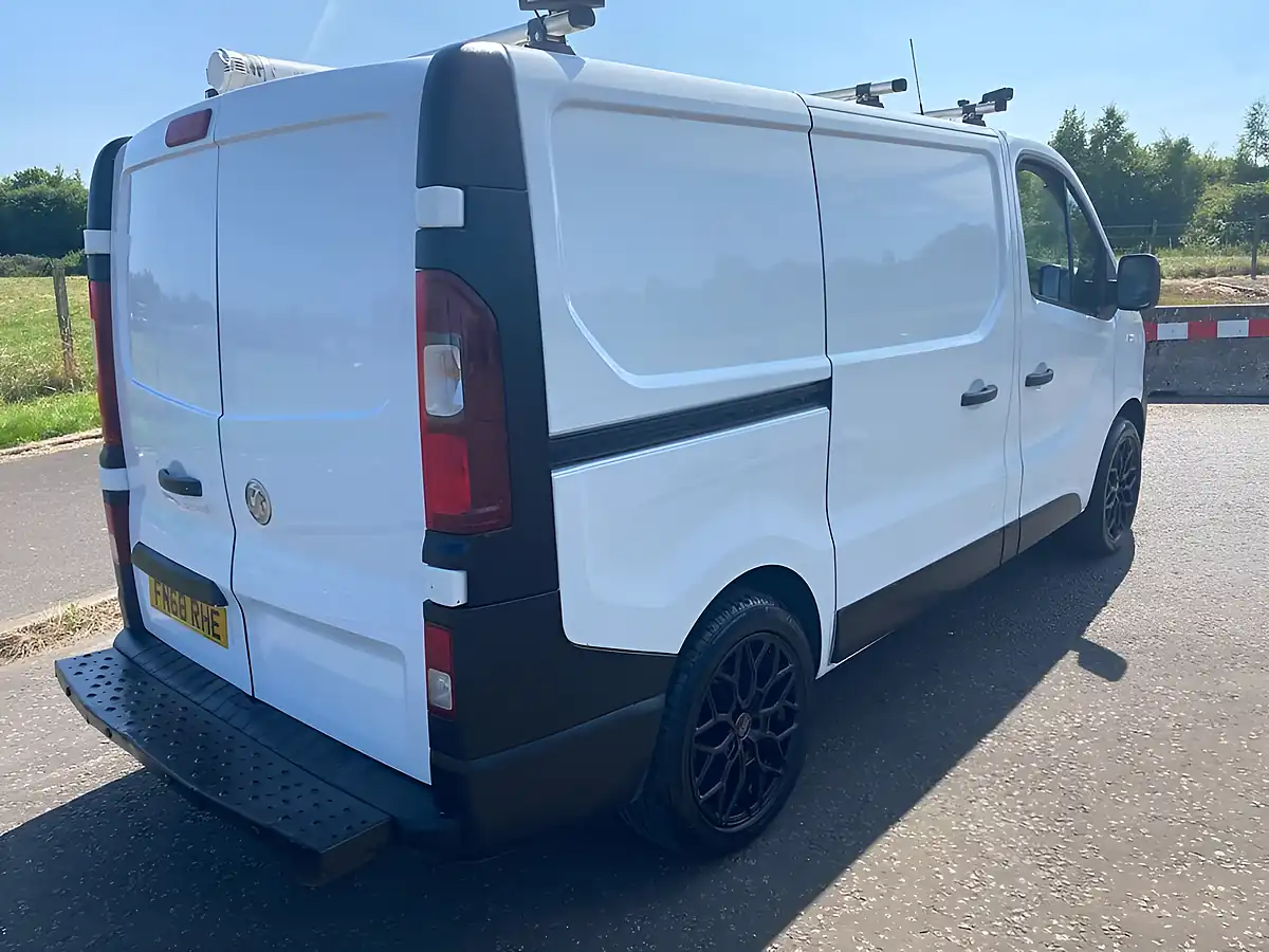 Used 2018 Vauxhall Vivaro 2900 No Vat Van White - Interior and Exterior details 3