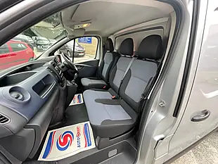 Used 2018 Vauxhall Vivaro 2900 Panel Van L2 H1 Silver - Interior and Exterior details 16