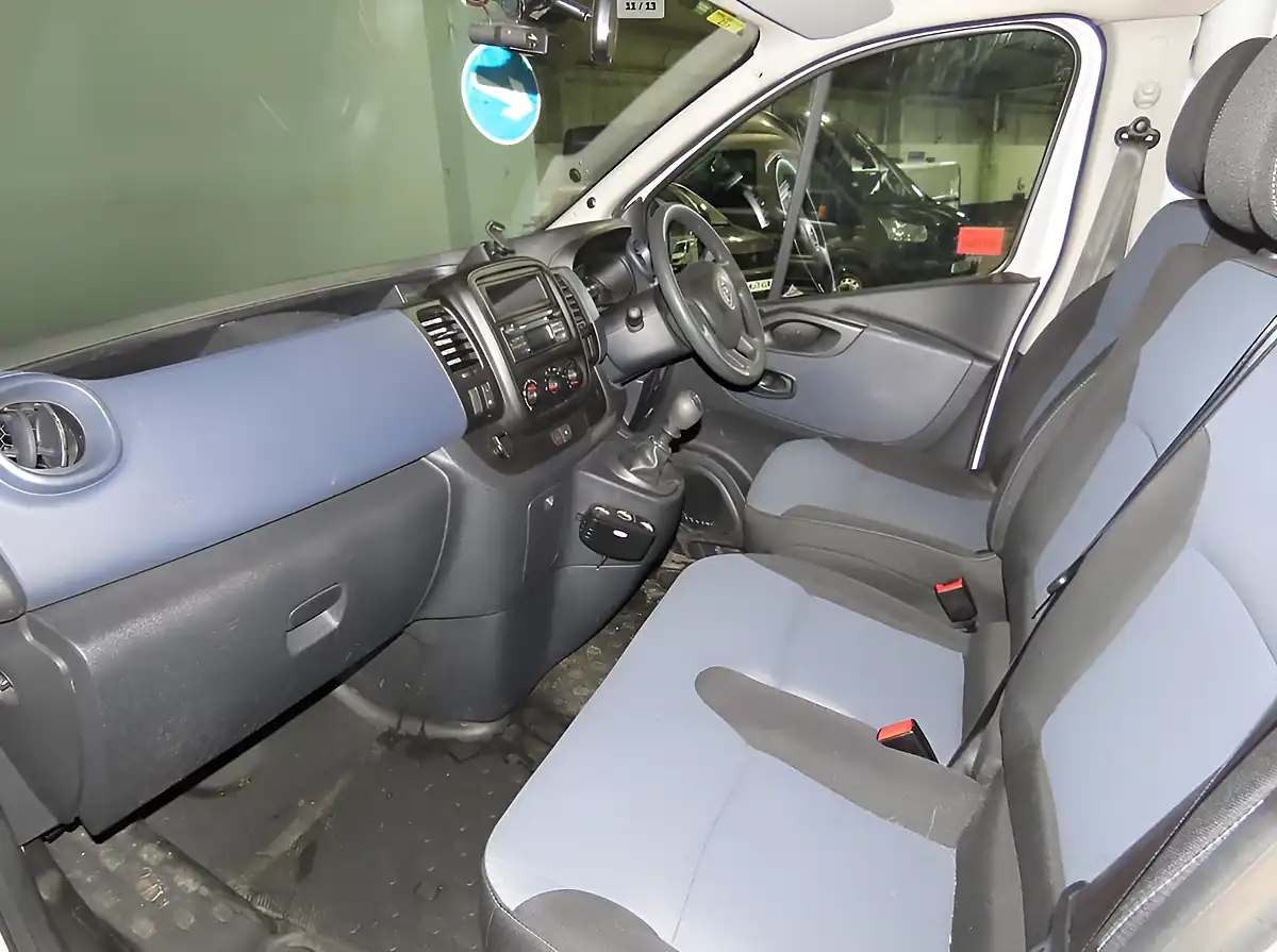Used 2018 Vauxhall Vivaro 2900 Panel Van White - Interior and Exterior details 7