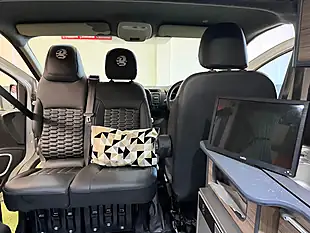 Used 2018 Vauxhall Vivaro Campervan Silver - Interior and Exterior details 7