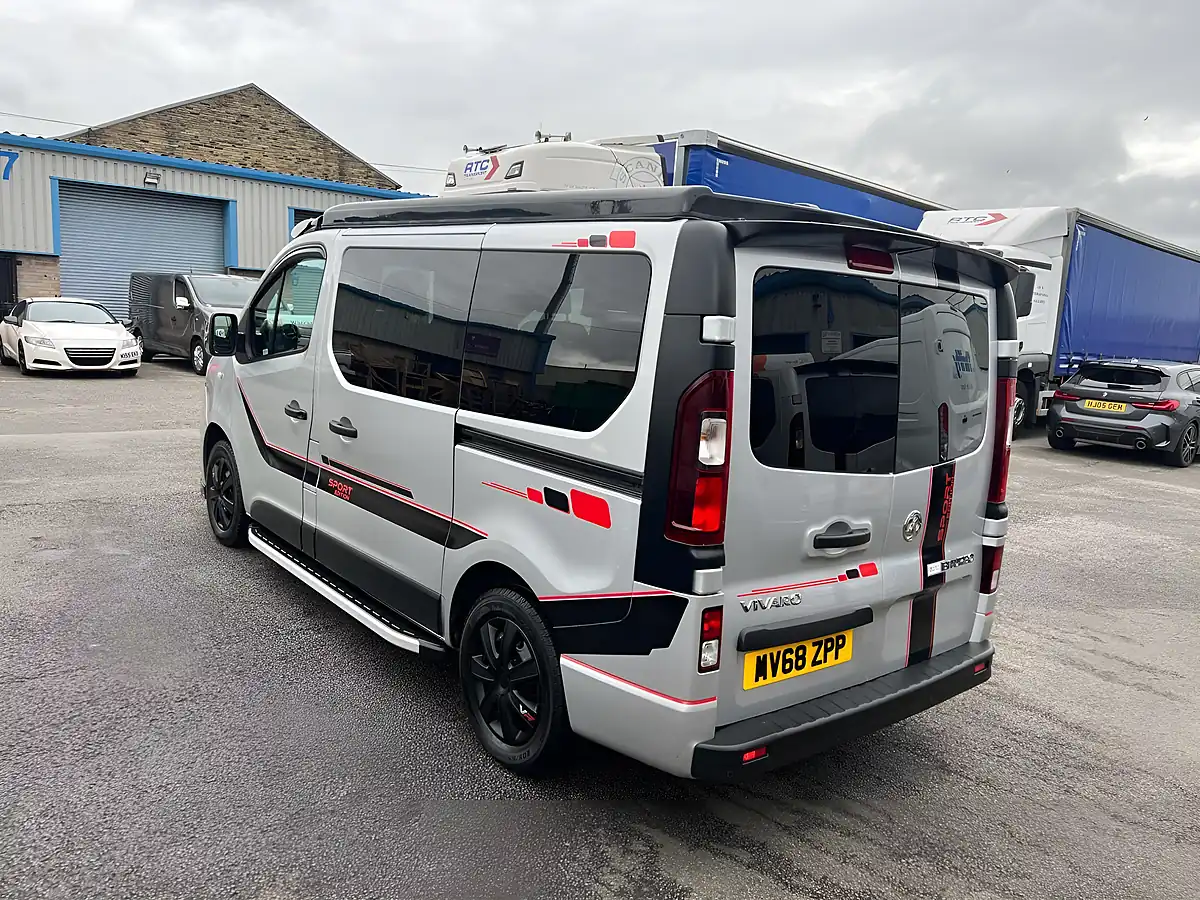 Used 2018 Vauxhall Vivaro Campervan Silver - Interior and Exterior details 13