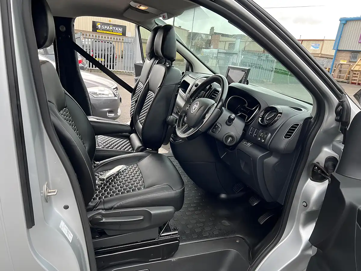 Used 2018 Vauxhall Vivaro Campervan Silver - Interior and Exterior details 19