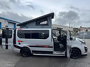Used 2018 Vauxhall Vivaro Campervan Silver - Interior and Exterior details 5