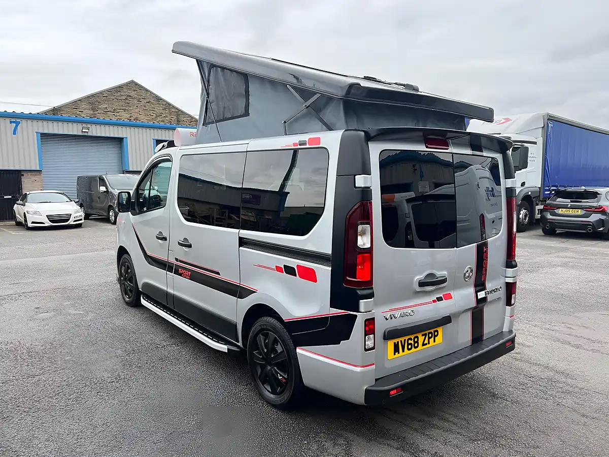 Used 2018 Vauxhall Vivaro Campervan Silver - Interior and Exterior details 9