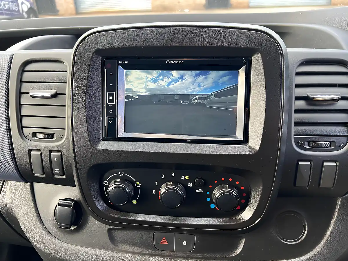 Used 2018 Vauxhall Vivaro Campervan White - Interior and Exterior details 11