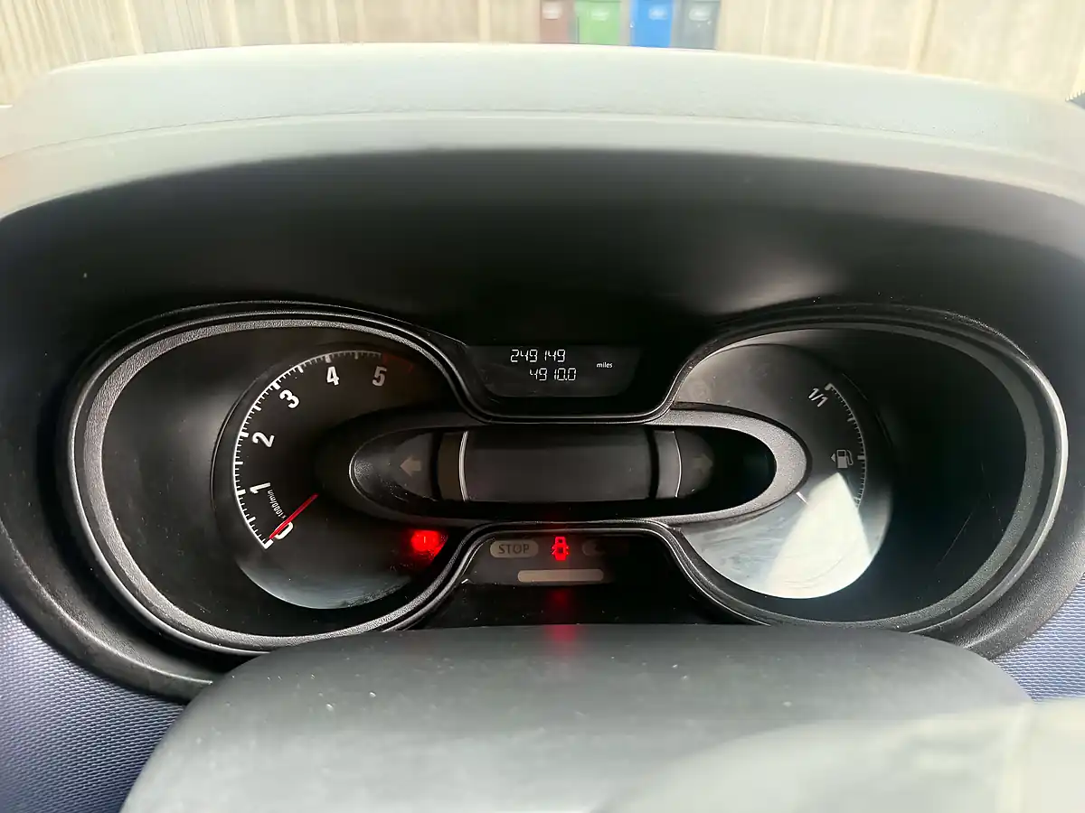 Used 2018 Vauxhall Vivaro Combi S/S - Interior and Exterior details 15