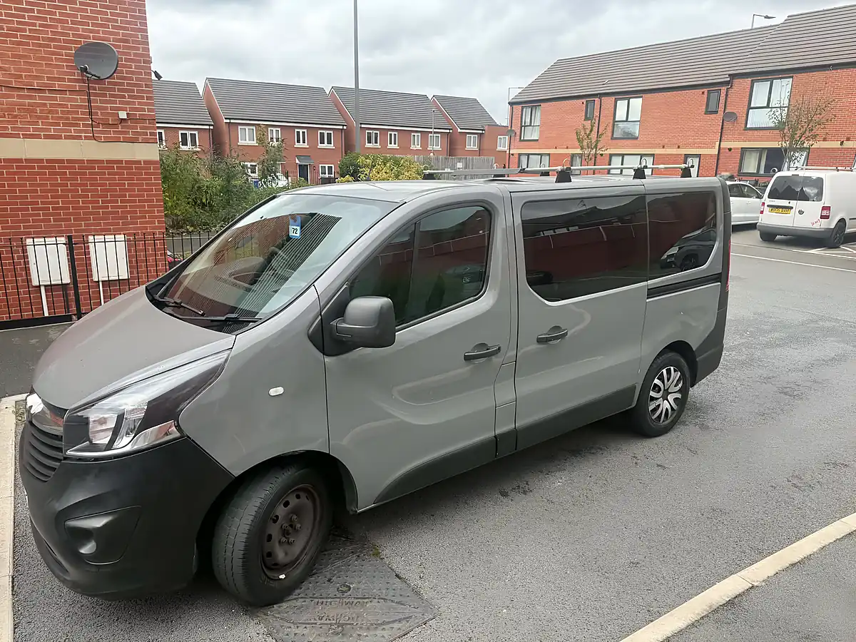 Used 2018 Vauxhall Vivaro Combi S/S - Interior and Exterior details 3