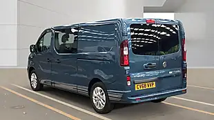 Used 2018 Vauxhall Vivaro Limited Edition Nav Blue - Interior and Exterior details 5