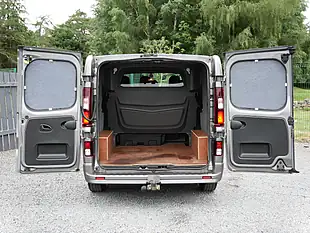 Used 2018 Vauxhall Vivaro Limited Edition Nav Iron Grey - Interior and Exterior details 12
