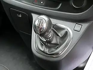Used 2018 Vauxhall Vivaro Limited Edition Nav Iron Grey - Interior and Exterior details 18