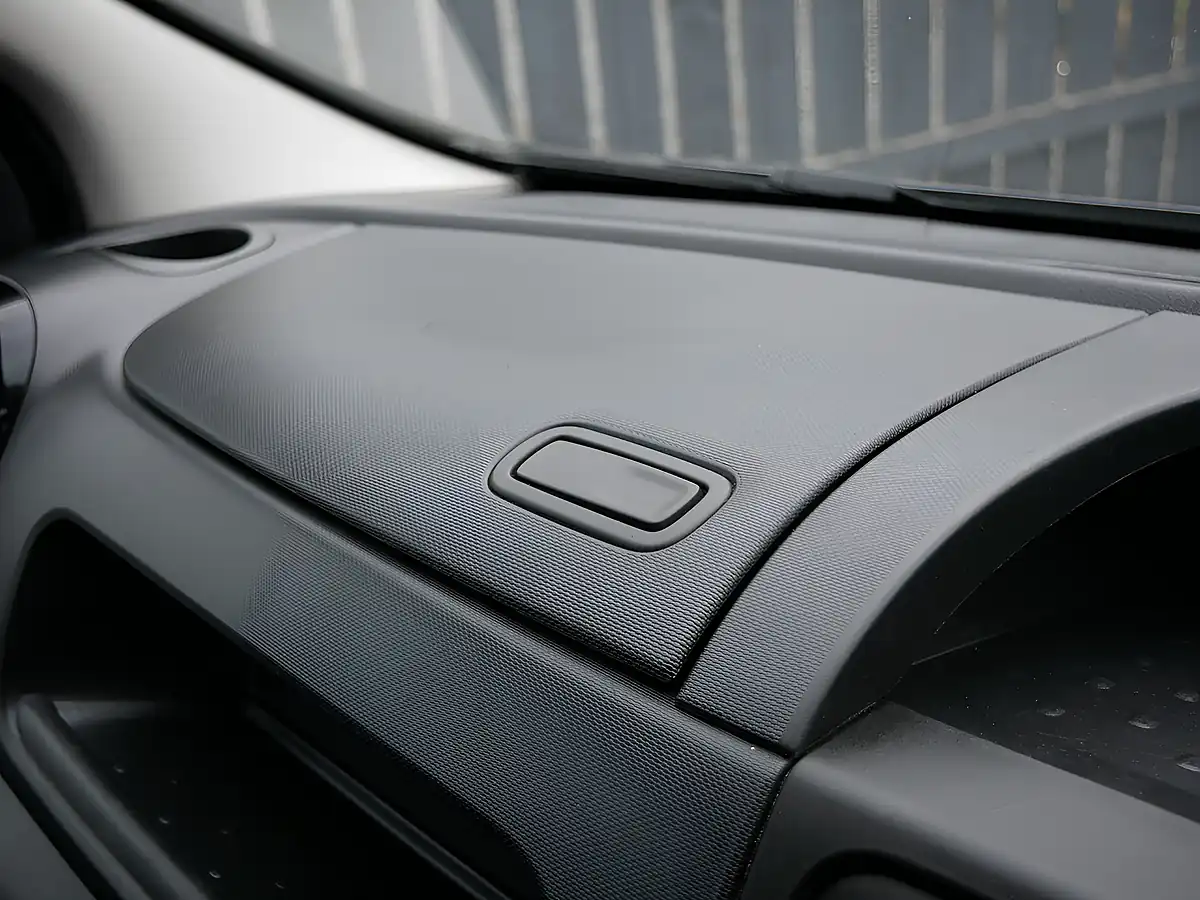 Used 2018 Vauxhall Vivaro Limited Edition Nav Iron Grey - Interior and Exterior details 19