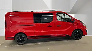 Used 2018 Vauxhall Vivaro Limited Edition Nav Lwb Red - Interior and Exterior details 6