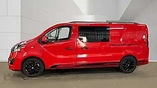 Used 2018 Vauxhall Vivaro Limited Edition Nav Lwb Red - Interior and Exterior details 7