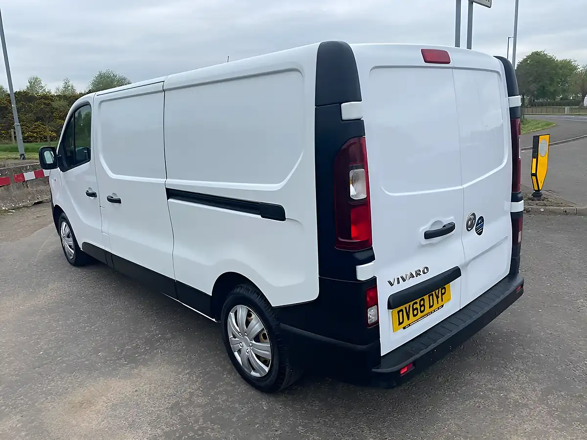 Used 2018 Vauxhall Vivaro Lwb White - Interior and Exterior details 15