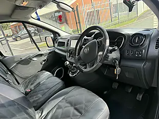 Used 2018 Vauxhall Vivaro Sport - Interior and Exterior details 18