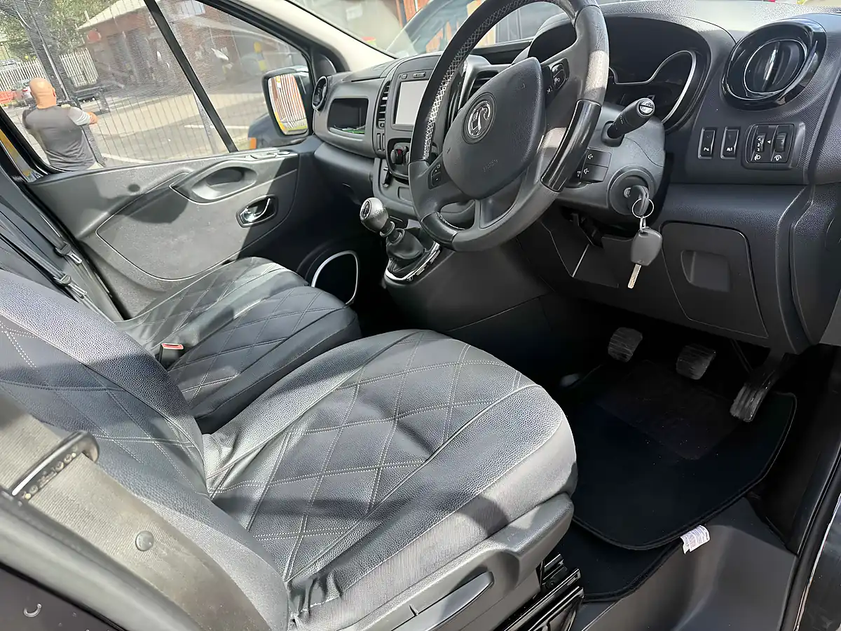 Used 2018 Vauxhall Vivaro Sport - Interior and Exterior details 3