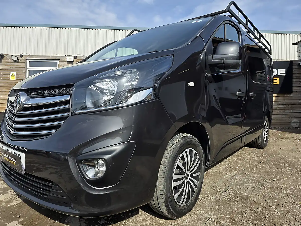 Used 2018 Vauxhall Vivaro Sportive Black - Interior and Exterior details 10