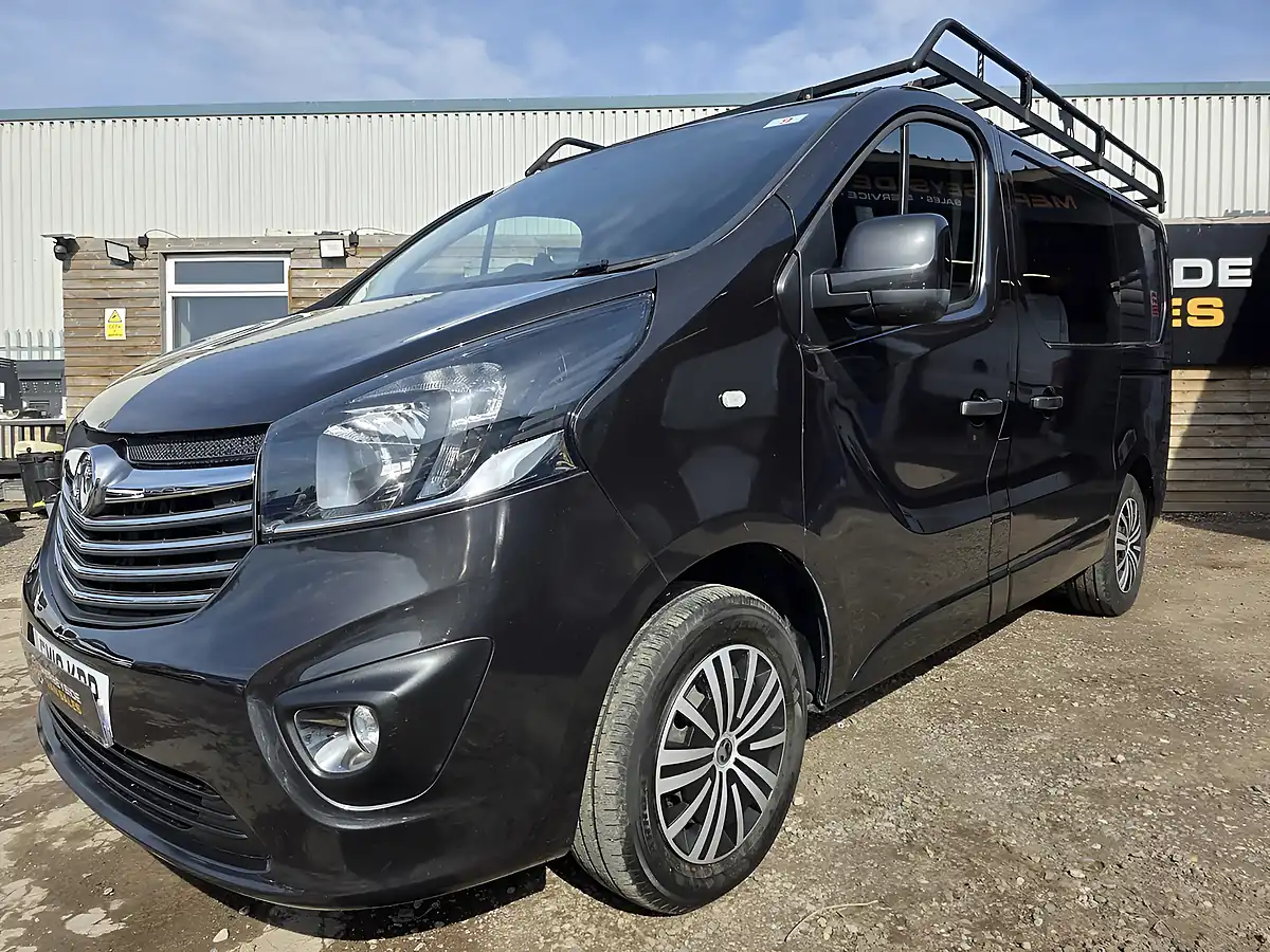 Used 2018 Vauxhall Vivaro Sportive Black - Interior and Exterior details 4