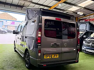 Used 2018 Vauxhall Vivaro Sportive Grey - Interior and Exterior details 8