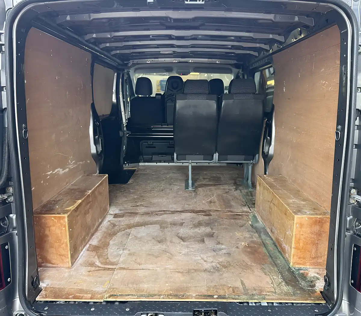 Used 2018 Vauxhall Vivaro Sportive Grey - Interior and Exterior details 12