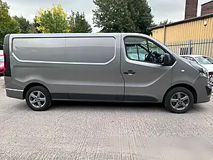 Used 2018 Vauxhall Vivaro Sportive L2 H1 Grey - Interior and Exterior details 3