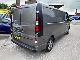 Used 2018 Vauxhall Vivaro Sportive L2 H1 Grey - Interior and Exterior details 4