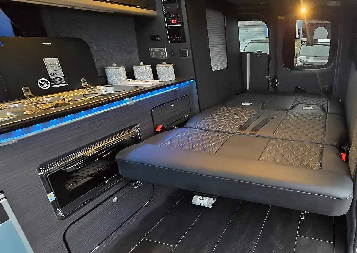 Used 2018 Vauxhall Vivaro Sportive Silver - Interior and Exterior details 5