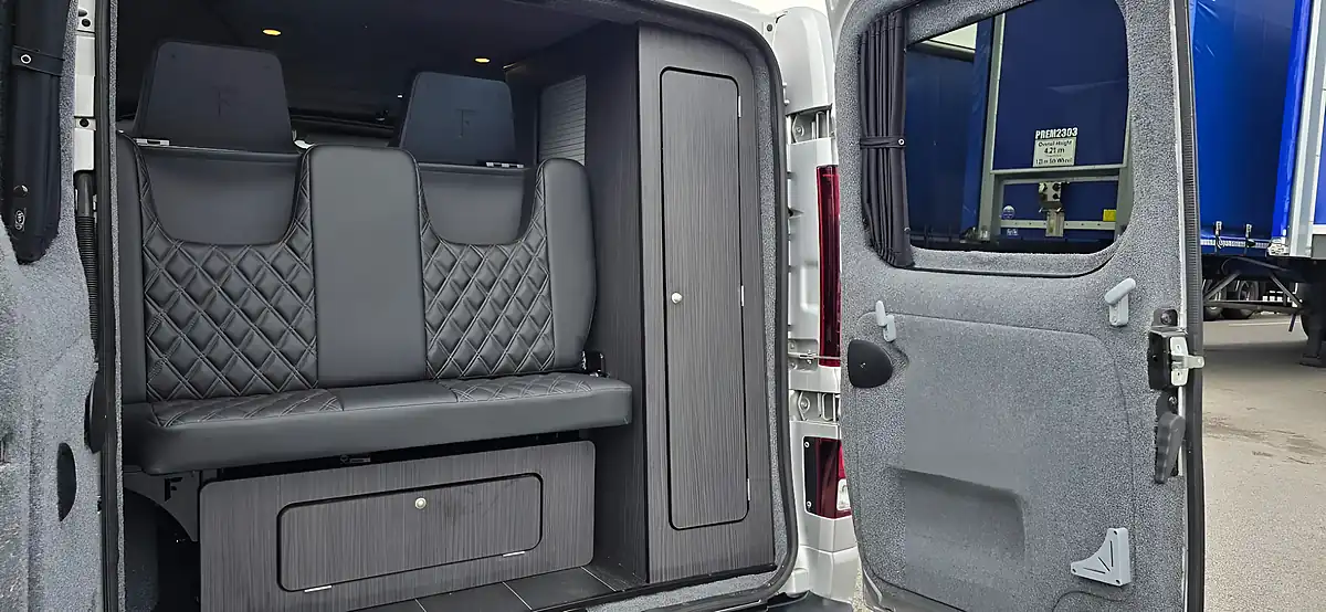 Used 2018 Vauxhall Vivaro Sportive Silver - Interior and Exterior details 13