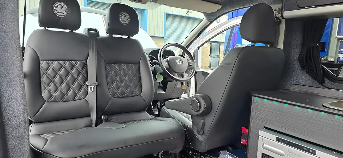 Used 2018 Vauxhall Vivaro Sportive Silver - Interior and Exterior details 8