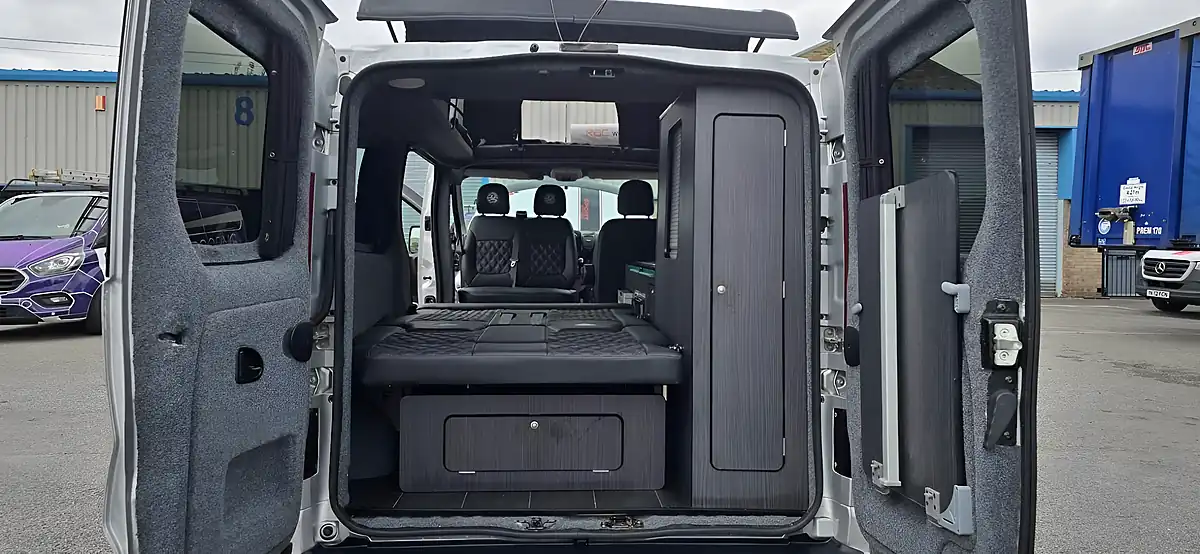 Used 2018 Vauxhall Vivaro Sportive Silver - Interior and Exterior details 9