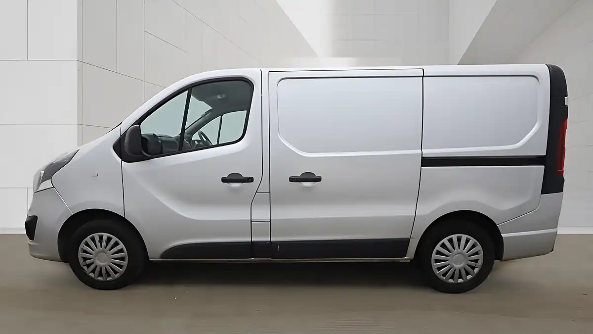 Used 2018 Vauxhall Vivaro Sportive Silver - Interior and Exterior details 14