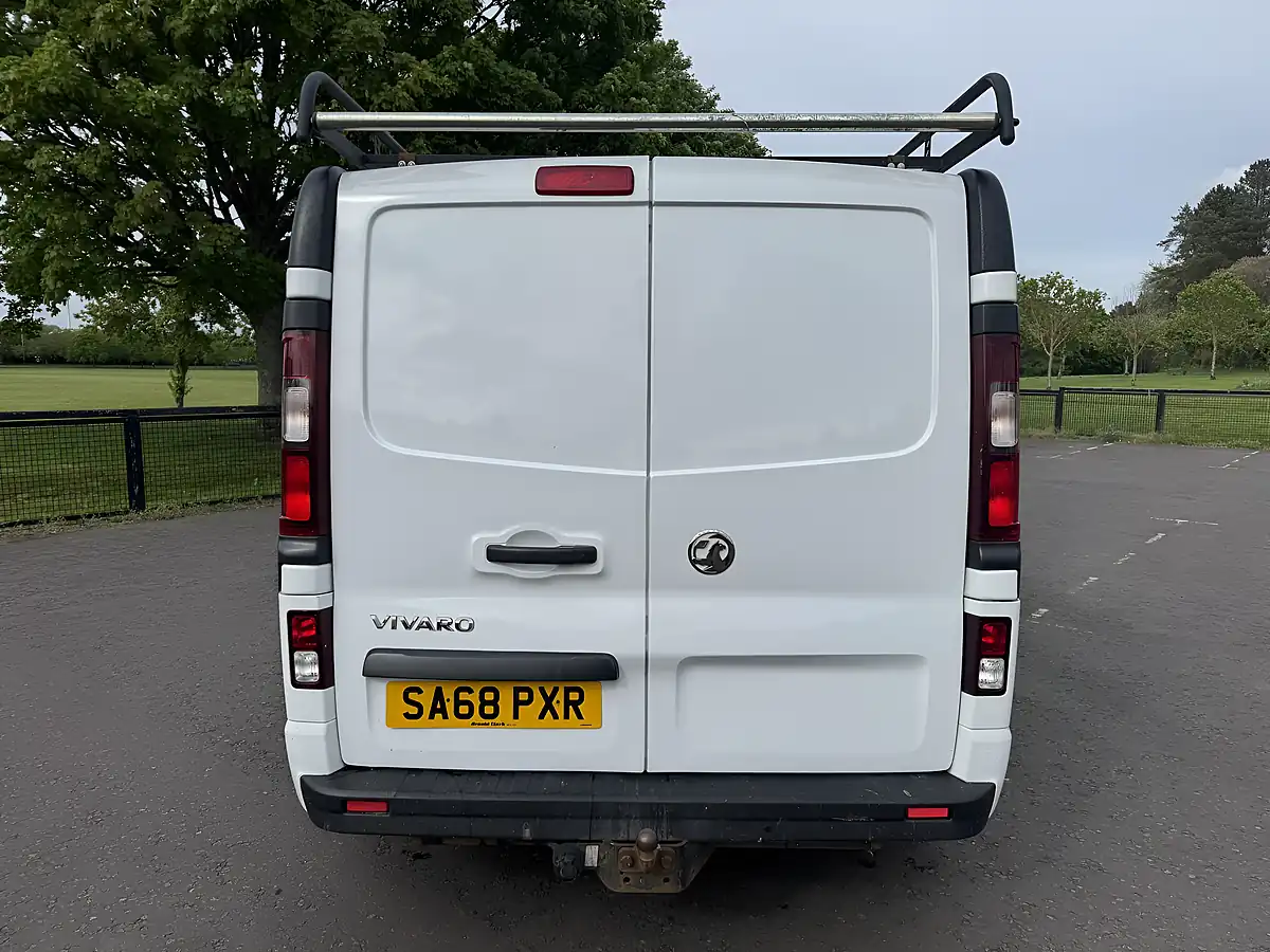 Used 2018 Vauxhall Vivaro Sportive White - Interior and Exterior details 6