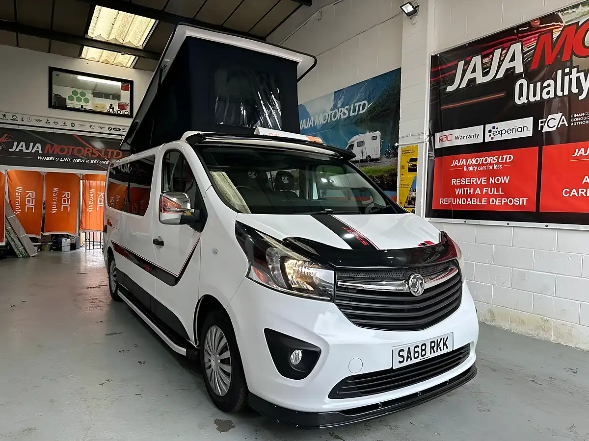Used 2018 Vauxhall Vivaro Sportive White - Interior and Exterior details 9