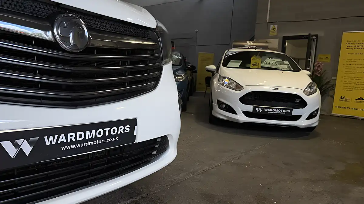 Used 2018 Vauxhall Vivaro Sportive White - Interior and Exterior details 15