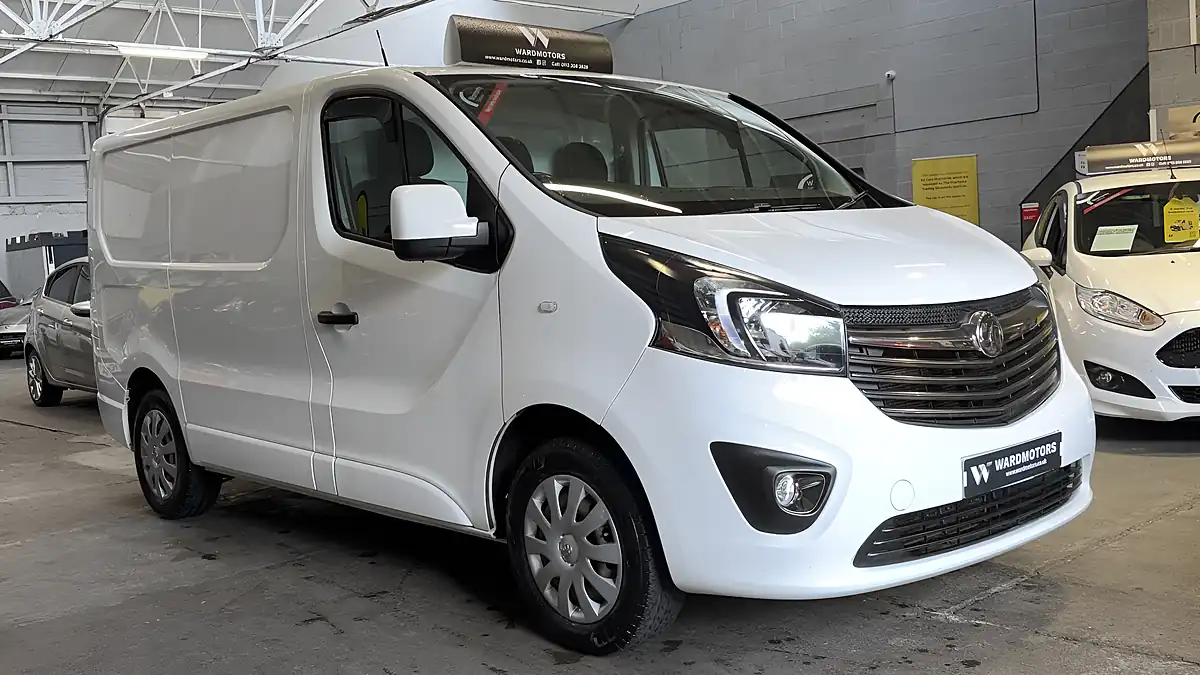 Used 2018 Vauxhall Vivaro Sportive White - Interior and Exterior details 4